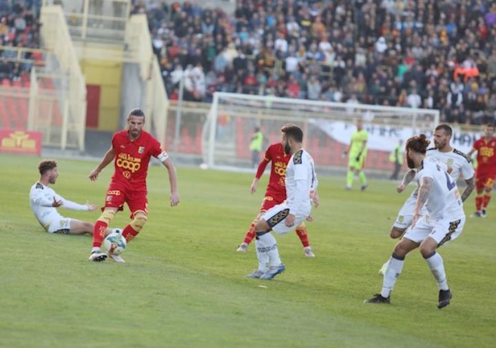 images Us Catanzaro 1929, oltre 9mila tagliandi già venduti per il big match col Crotone