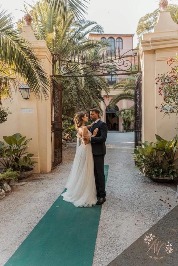 images Coronavirus. Carmela Ventura (imprenditrice nel mondo del wedding): "E i matrimoni attendono..."