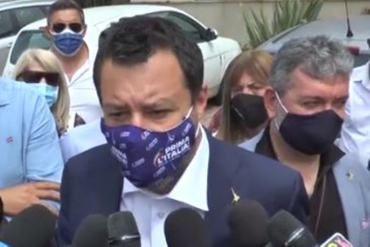 images Salvini su Spirlì: "Non opportuno che il governatore in carica faccia campagna elettorale"