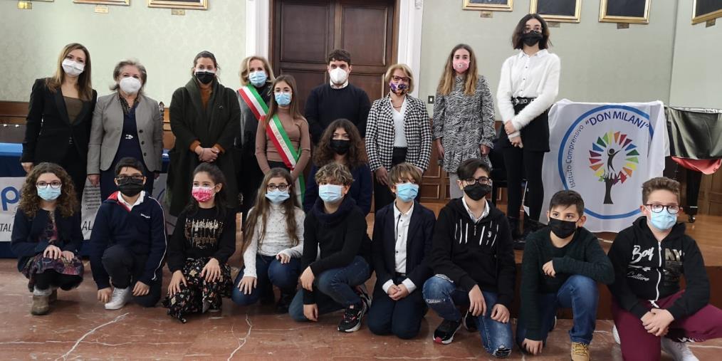images Catanzaro, proclamata a Palazzo de Nobili la prima mini-sindaca dell’istituto comprensivo “Don Milani”