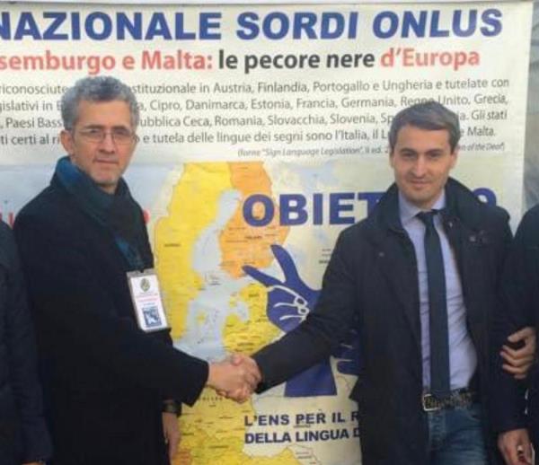 images Catanzaro. Cardamone: “Il riconoscimento nazionale della lingua dei segni rafforza il percorso avviato anche dal Comune”