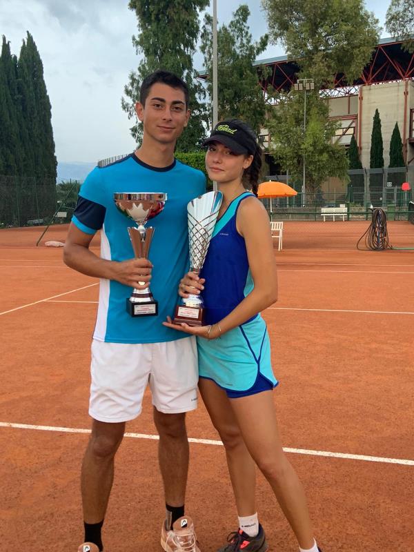 images Nino e Giorgia, che spettacolo questo tennis: tutti i risultati dei campionati regionali juniores