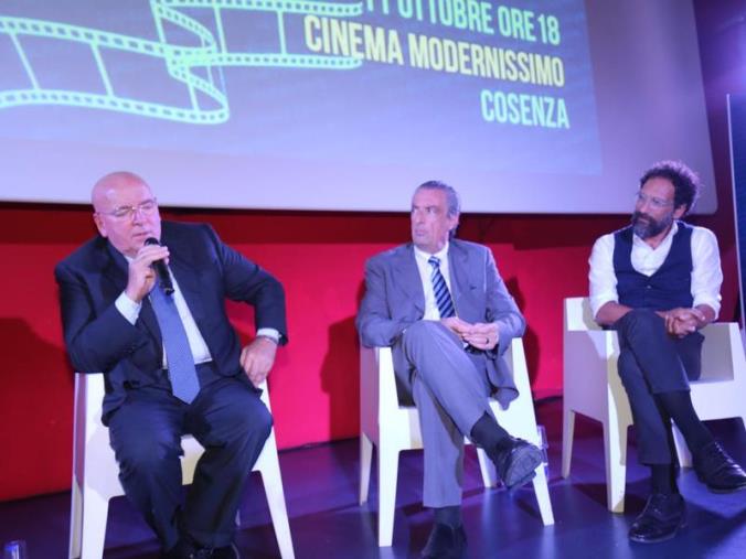 images Oliverio: "Il cinema è uno strumento importante per presentare la nostra regione per quella che è veramente" 