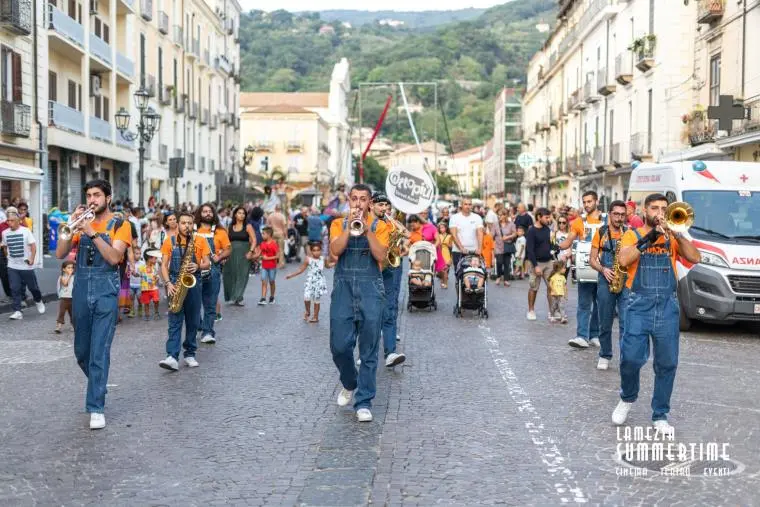 images Per "Lamezia Città in Festa Winter 2023" ritorna il Festival del Teatro in strada