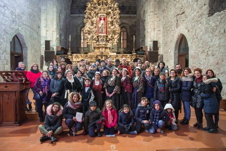 images San Giovanni in Fiore, le Pacchiane della Sila addobbate dai gioielli del maestro Spadafora