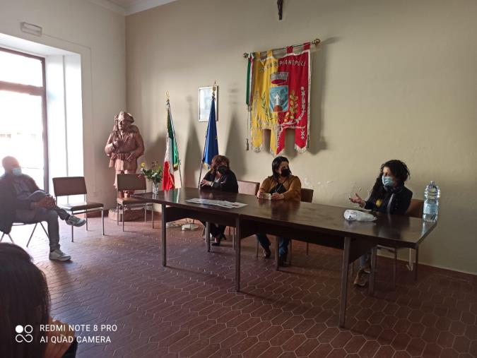 "Ci vediamo al caffè”  per superare le demenze: Pianopoli incontra i sindaci e traccia un bilancio dell'attività del Punto ascolto