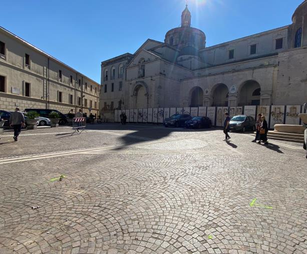 Piazza Duomo ritorna alla città ed è già fruibile per l'Isola pedonale: il programma di oggi 
