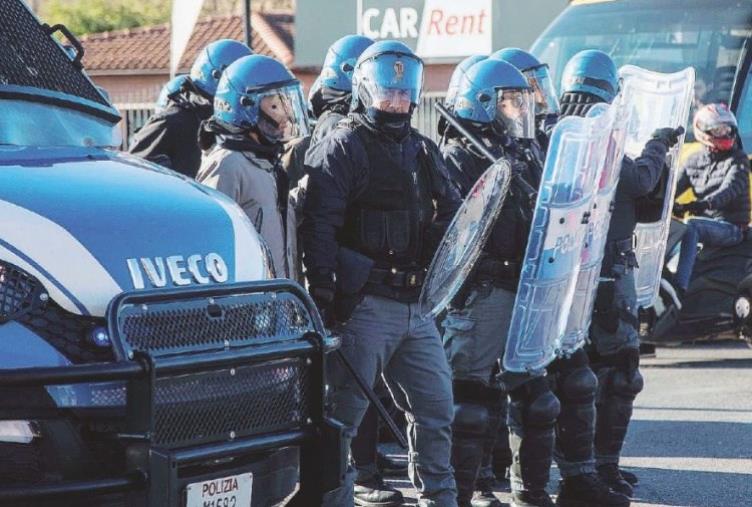 images Scontri Catanzaro-Crotone, Brugnano: "Politica si faccia portavoce delle istanze dei poliziotti"