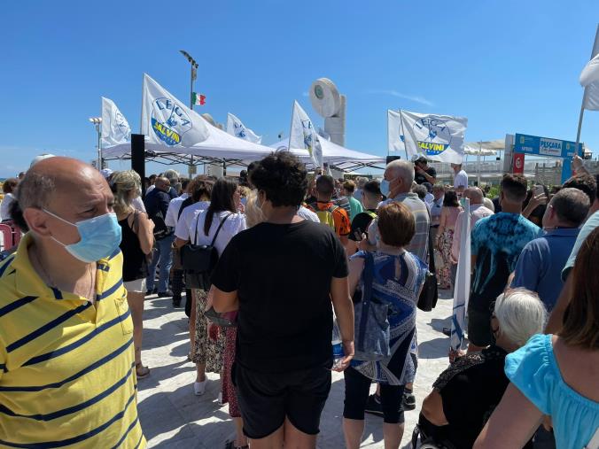 Lega Giovani: "Grande successo nella raccolta firma per il referendum sulla giustizia"