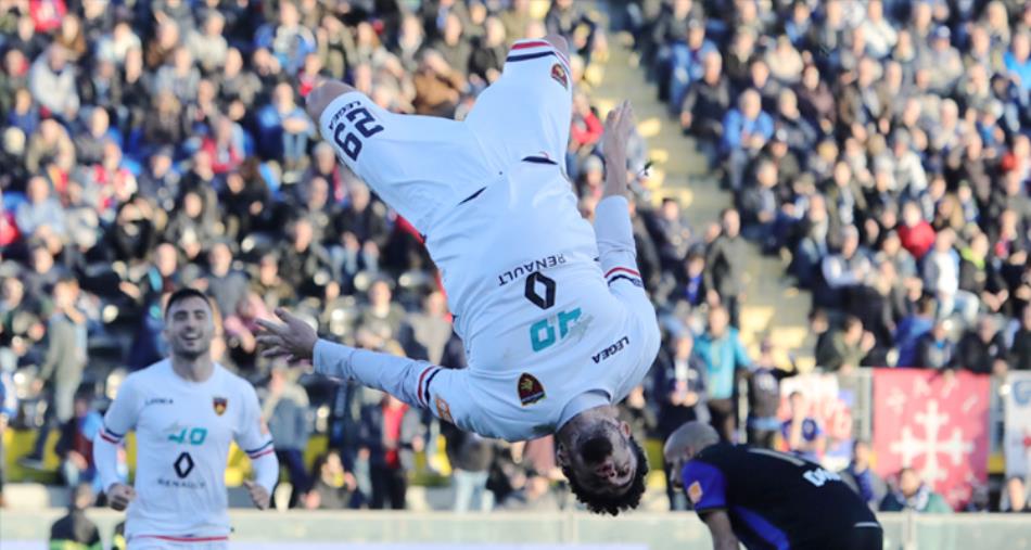 images Serie B, Cosenza show a Pisa: vince 3-1 con un super Riviere