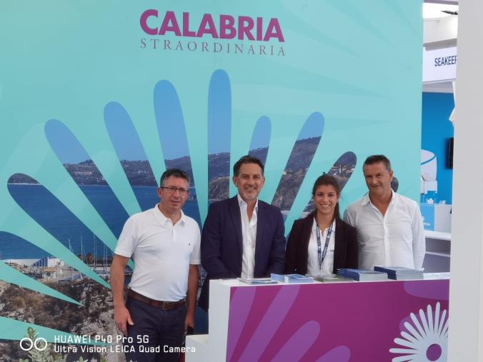 images Camera di Commercio di Catanzaro, Calvetta al Salone di Genova: "Ragioniamo su un progetto che interessi l’area centrale calabrese"