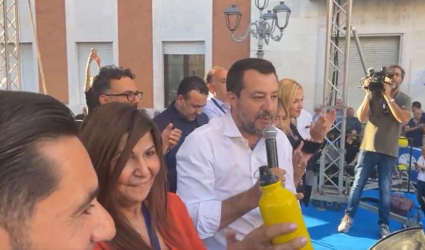 images Politiche, Salvini a Crotone: "La Calabria ha bisogno di infrastrutture"