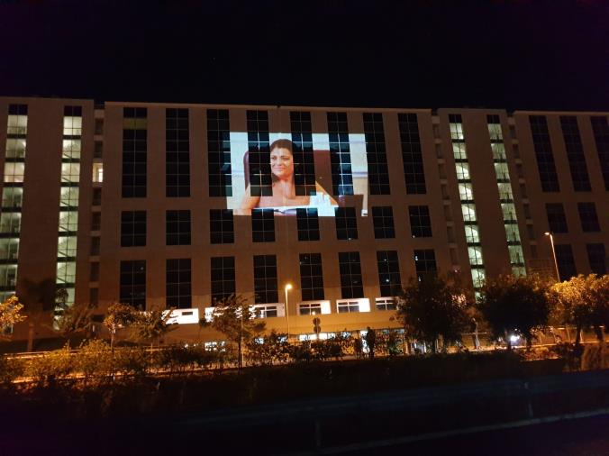 Addio alla Santelli. L'arrivo nel palazzo della Regione (VIDEO)