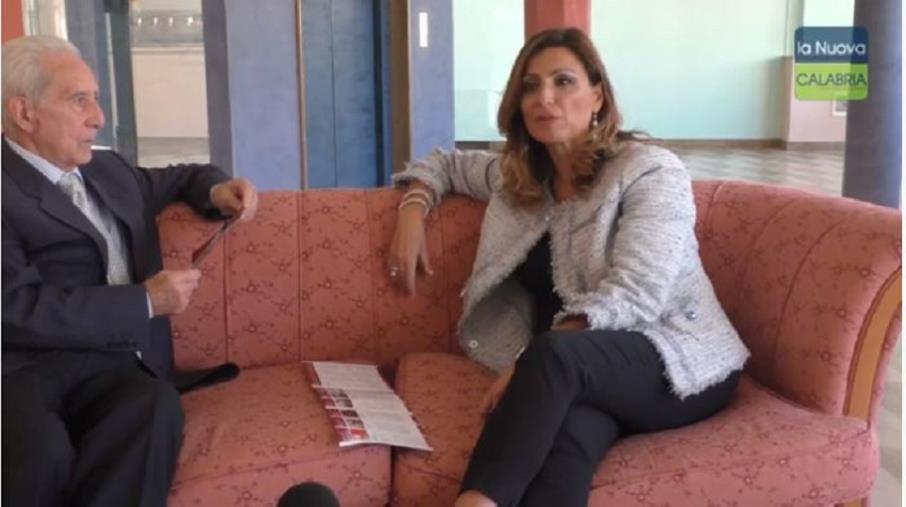 L'INCONTRO. Tonia Santacroce parla di Festival d'Autunno e non solo: "Catanzaro deve scrivere ancora tante pagine di storia, arte e cultura" (VIDEO)