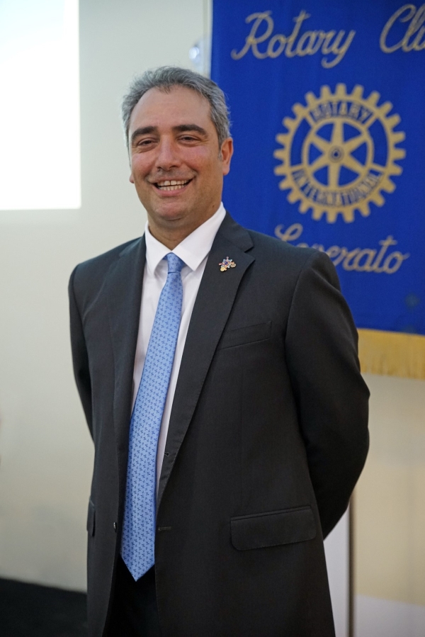 images Domenico Scopelliti è  il nuovo presidente del Rotary Club di Soverato