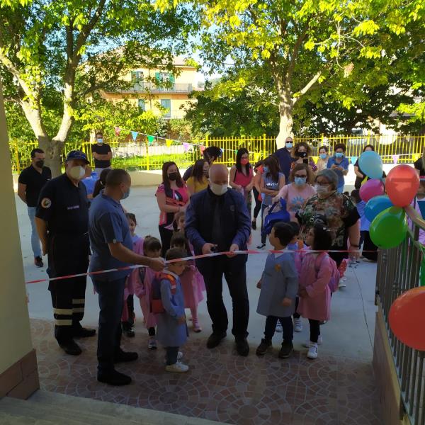 images Petronà, si riparte anche nella Scuola dell’infanzia fresca di restyling