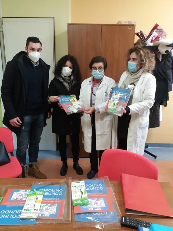 images Crotone. La cooperativa Shalom presenta "Un libro in pediatria"  