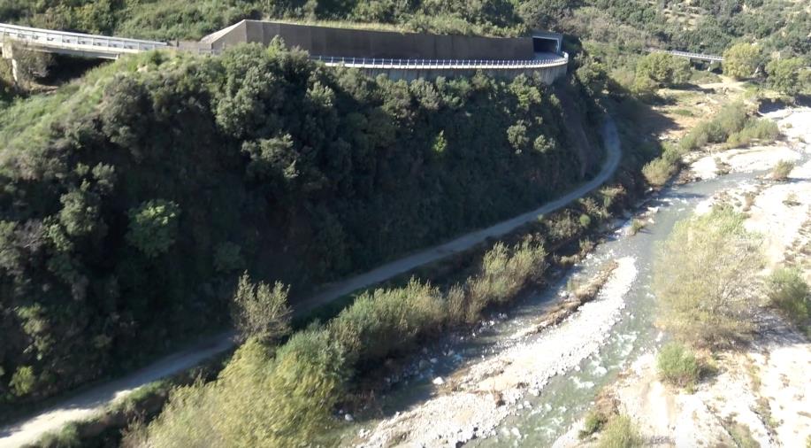 images Disagi idrici. Sorical: "Prosegue la messa in sicurezza del Simeri Passante. Ancora in 'progettazione' l'intervento sul quartiere Lido di Catanzaro"