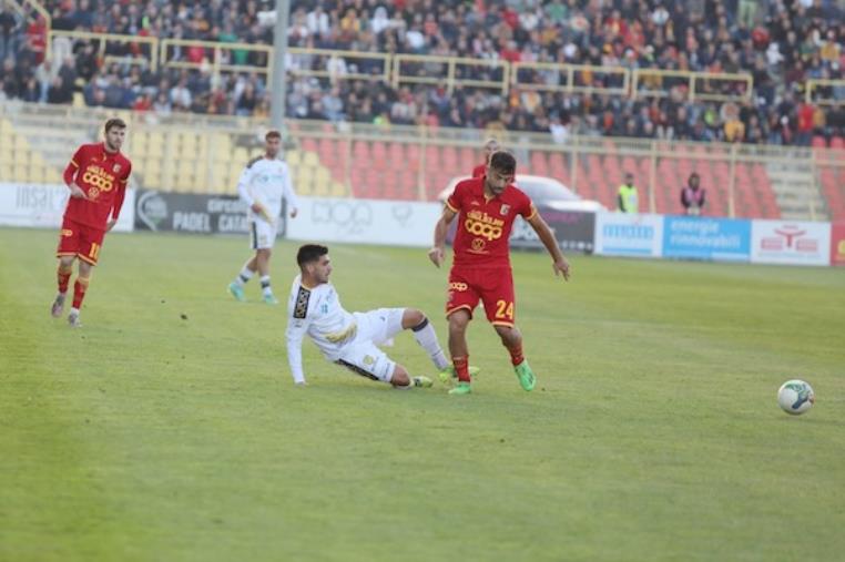 images Us Catanzaro 1929, Sold Out per il derby col Crotone: circa 13 mila spettatori