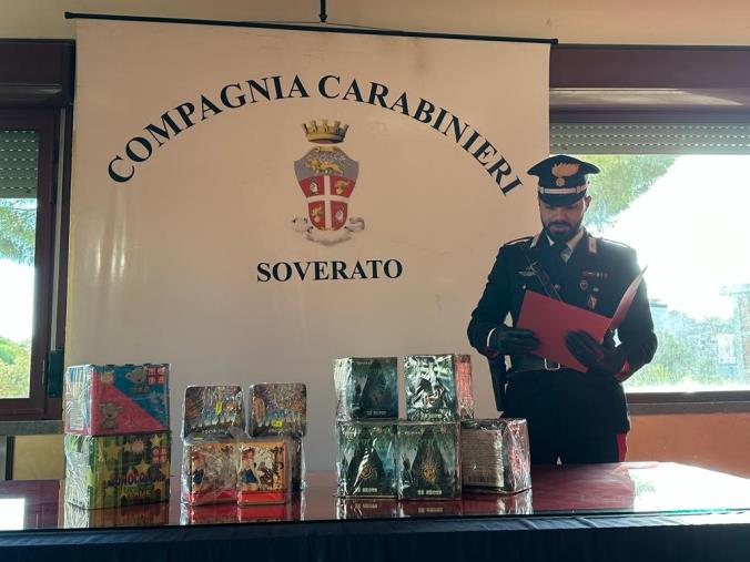 images Droga, armi, fuochi e maltrattamenti: il bilancio dell'attività dei carabinieri durante le feste