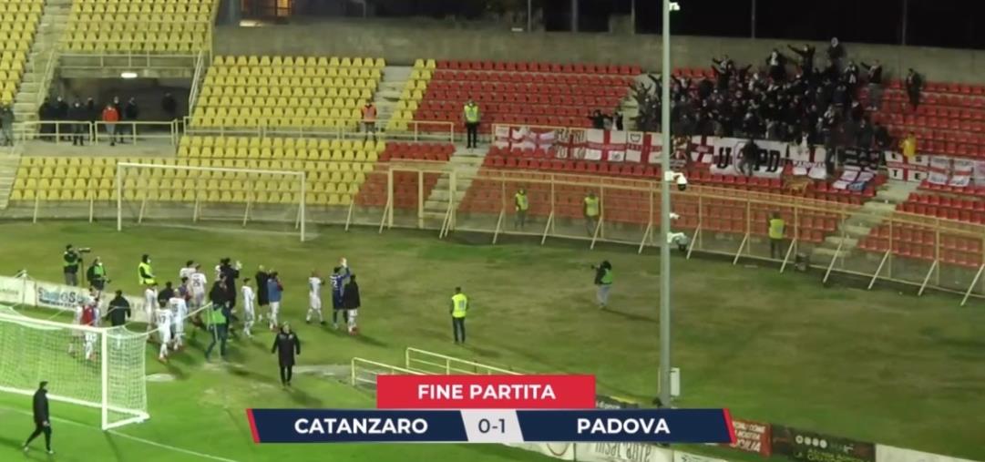 images COPPA ITALIA SERIE C, CATANZARO vs PADOVA: 0-1 finale. Aquile eliminate dopo una prestazione deludente