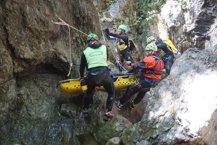 images Soccorso Alpino e Speleologico Calabria: conclusa la formazione dei tecnici delle squadre forra e gruppo Basilicata