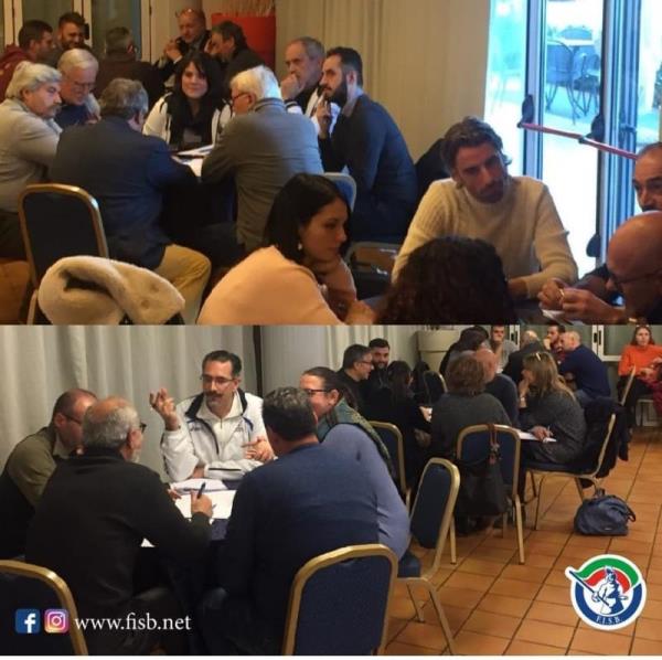 images Il Gruppo Storico di Catanzaro partecipa al tavolo di lavoro della Federazione Italiana Sbandieratori