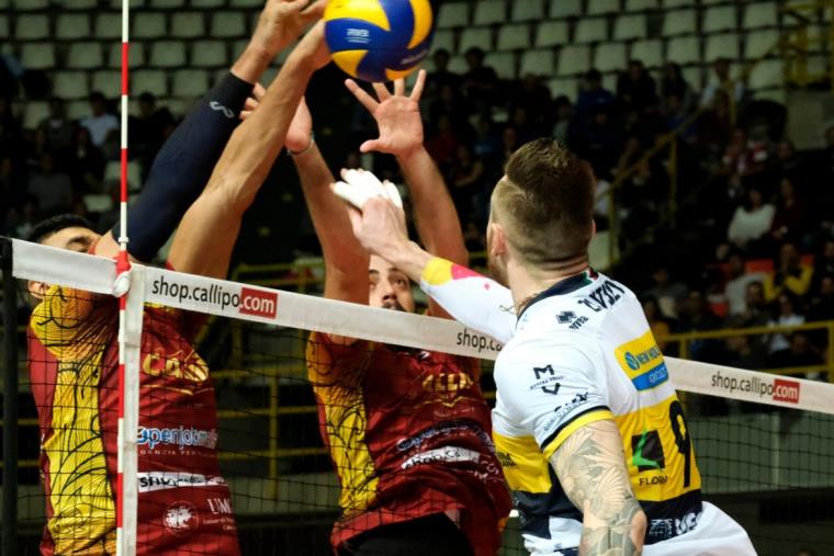 images Volley Superlega, tonfo in casa per Tonno Callipo. Il Sora vince in tre set 