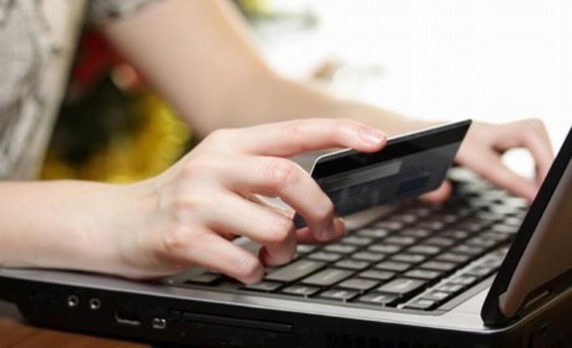 Truffe digitali, due calabresi denunciati per aver imbrogliato gli utenti sugli acquisti online
