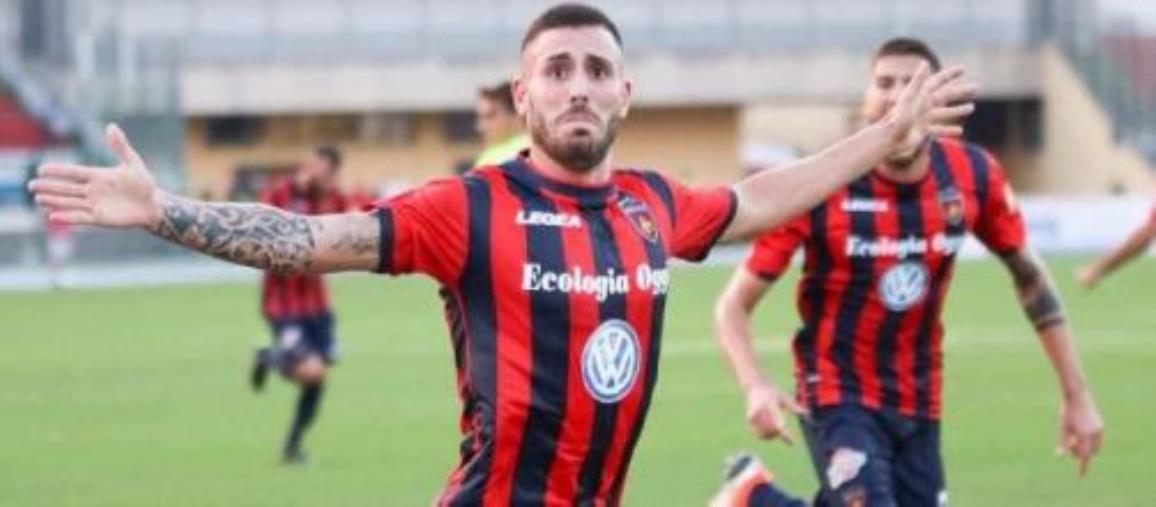 images Crotone, calciomercato: Tutino nuova idea per l'attacco

