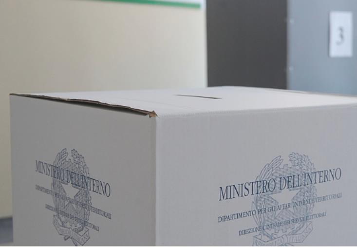 images Politiche, affluenza-flop in Calabria: "svetta" il dato di Centrache dove ha votato oltre il 72%