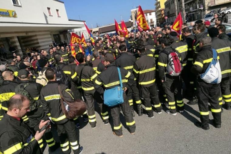 images Coronavirus. L'Usb Vigili del Fuoco: "Se ci ammaliamo noi è finita"