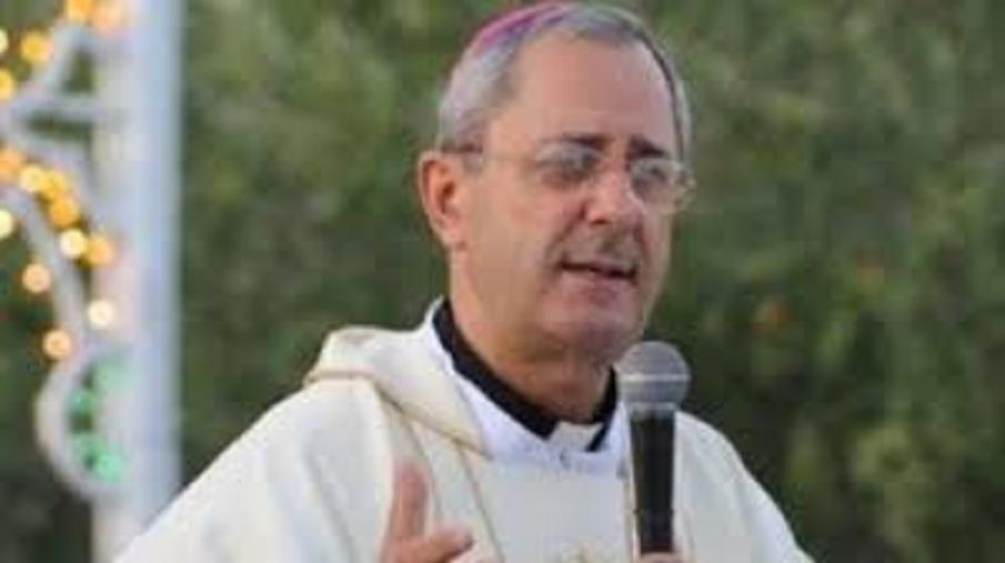 Il vescovo di Cosenza solidale con i precari licenziati all'Annunziata