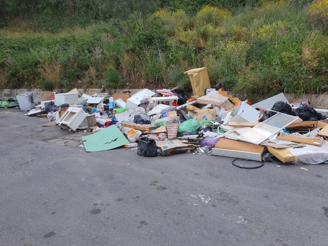 images Jonny Corsi: "Catanzaro è una discarica a cielo aperto"