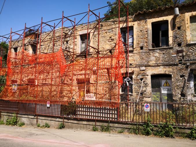 Decoro urbano. Costanzo (FareperCatanzaro): "In via Stretto Capuccini l’ennesimo scempio nel cuore della città"