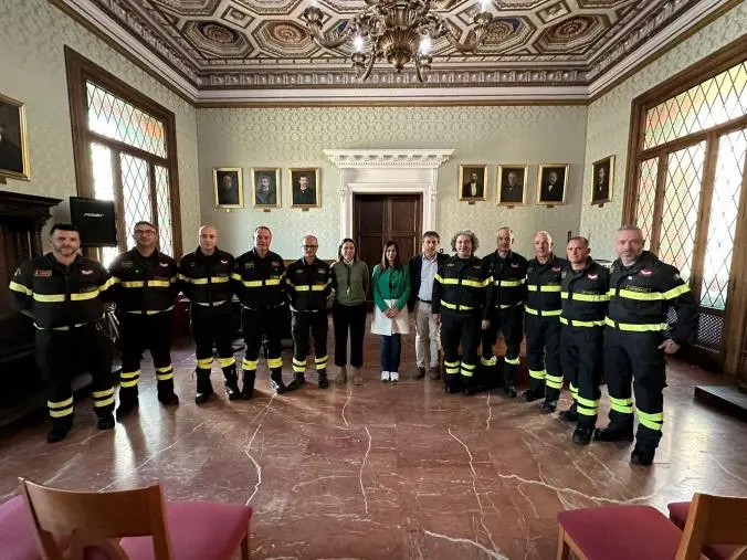 Catanzaro, Fiorita e Iemma incontrano i Vigili del Fuoco protagonisti nei soccorsi in Emilia-Romagna