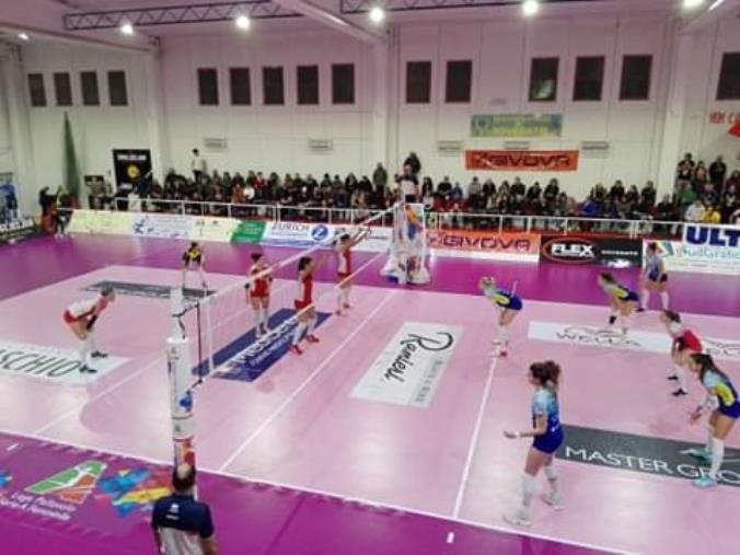 Volley A2 Femminile: Soverato ko con l'Omag dopo una striscia di otto successi 

